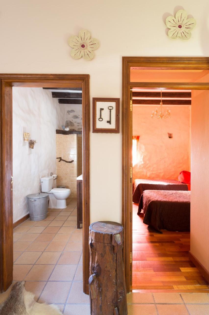 Tile * Roque