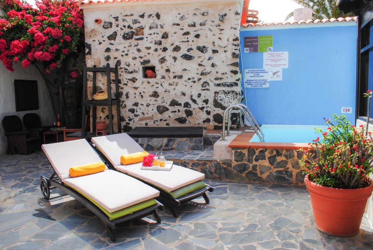 Tile Holiday home Roque
